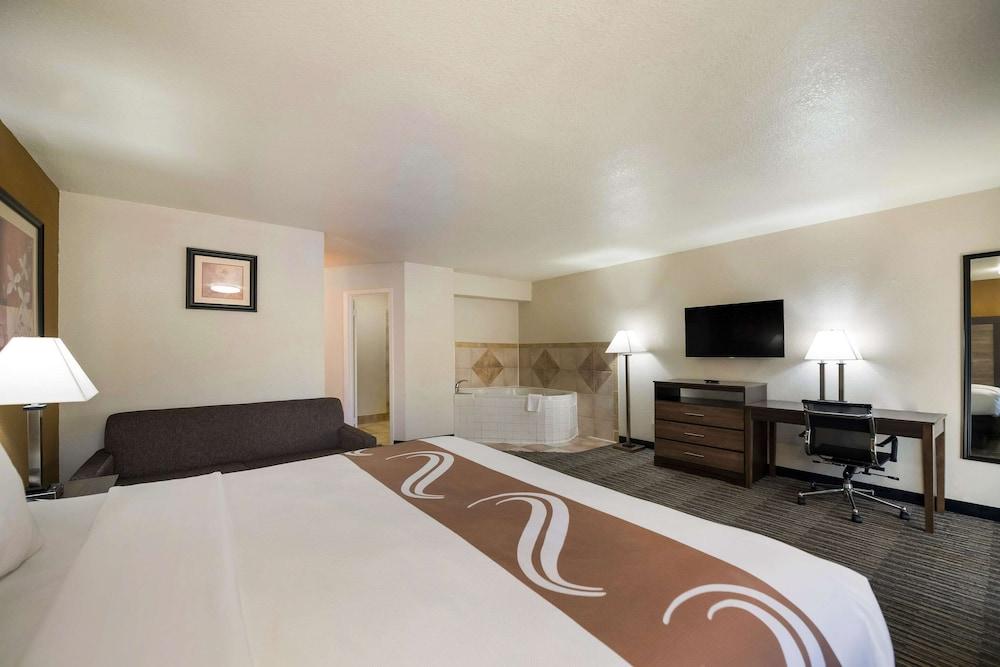 Quality Inn & Suites Lufkin photo 21