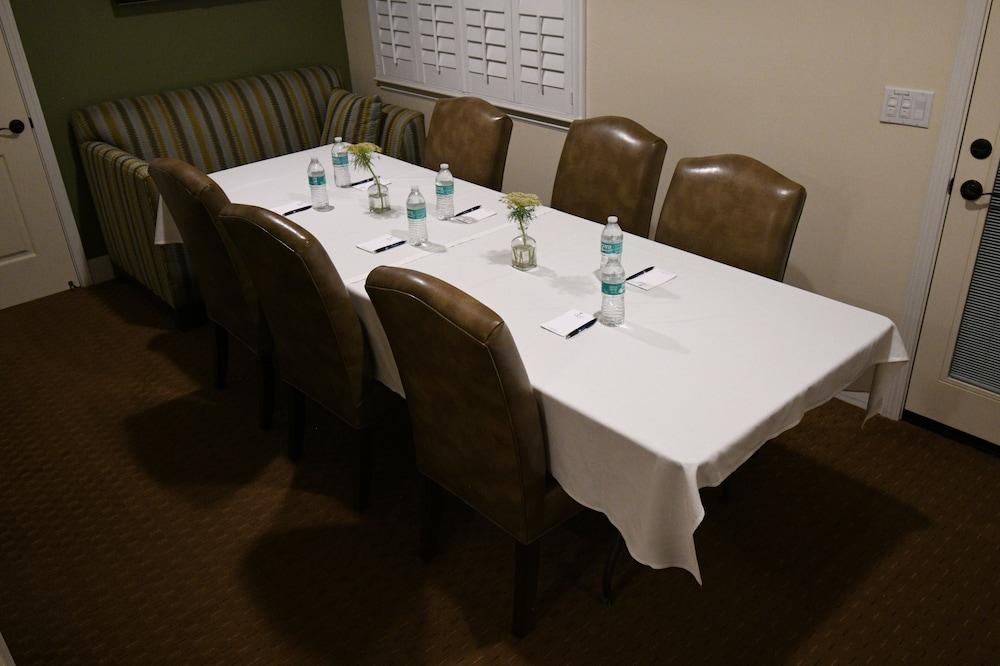 Rest Hotel Plymouth photo 62