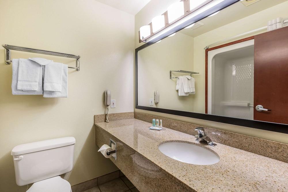 Quality Inn Washington - St. George North photo 9