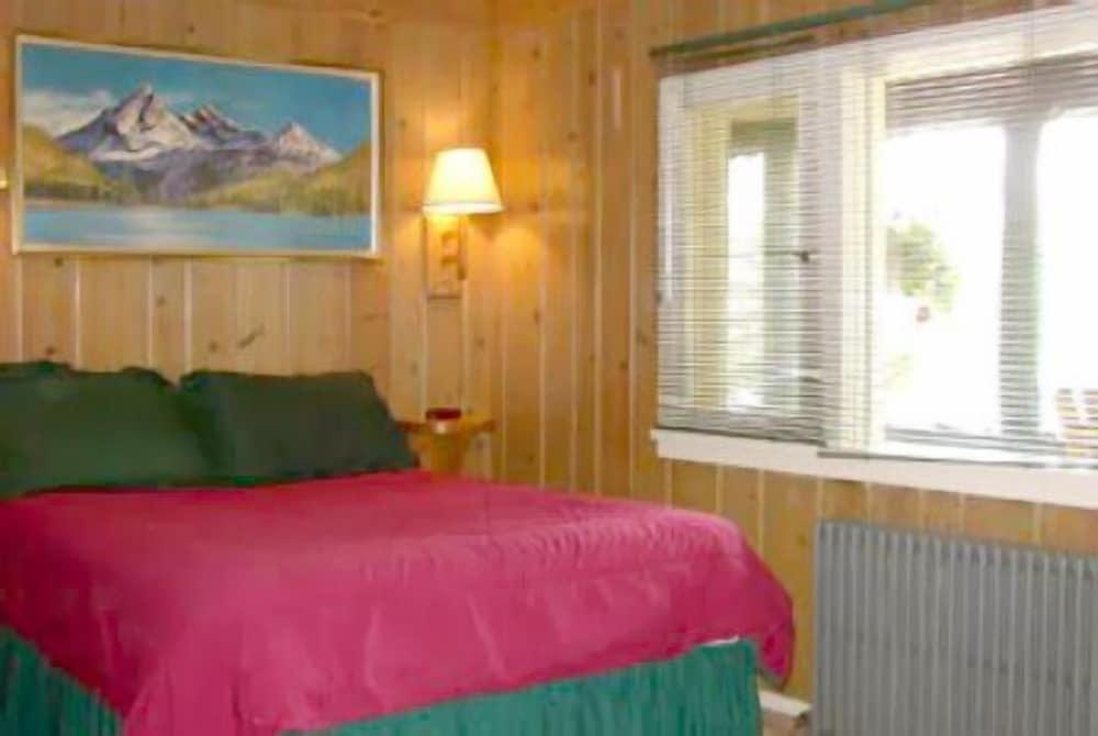 Brundage Inn photo 5