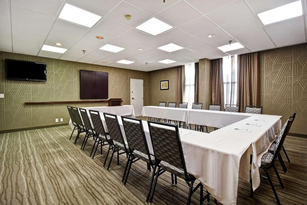 Hampton Inn I-75 Lexington/Hamburg Area photo 43