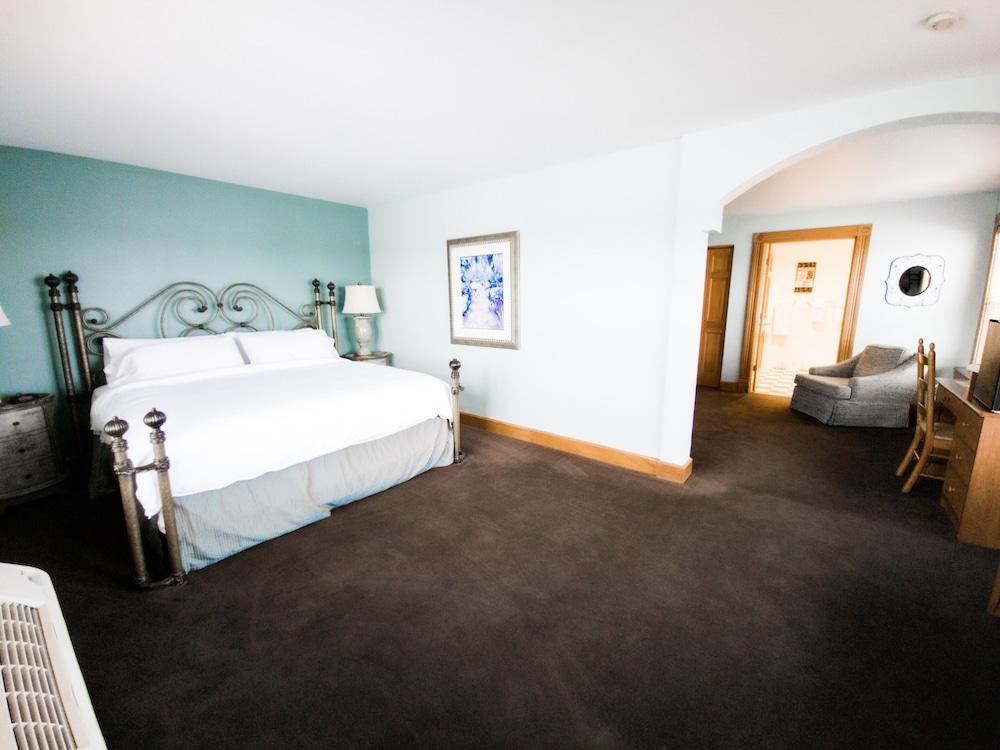 Nuks Executive Suites photo 27