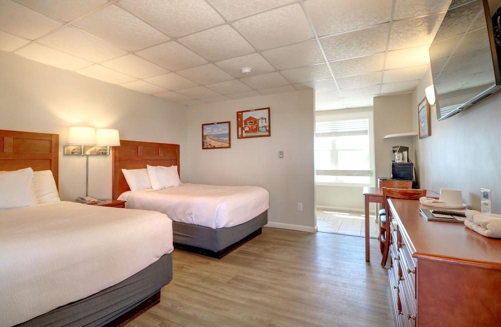 Atlantic Oceanfront Hotel photo 43