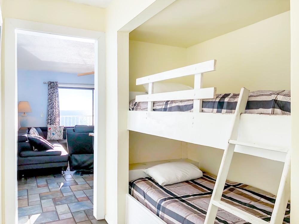 Summit Beach Resort by H2O VR photo 70