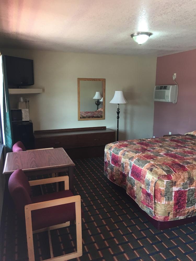 Best Value Inn Motel Sandusky photo 55