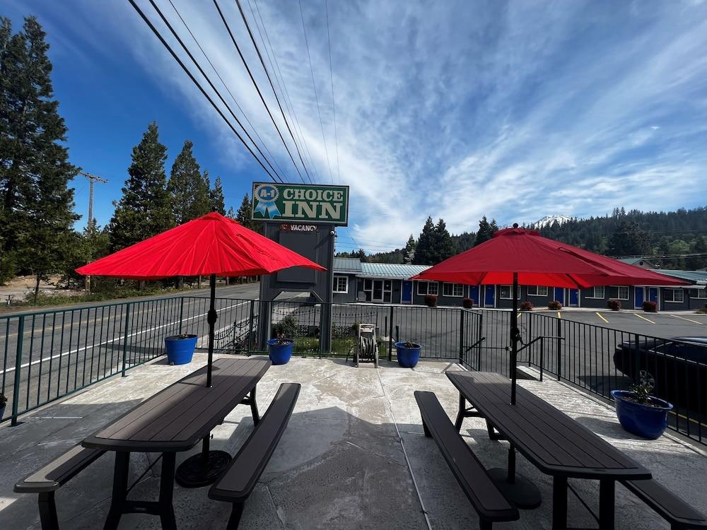 Pine Needles Inn photo 26