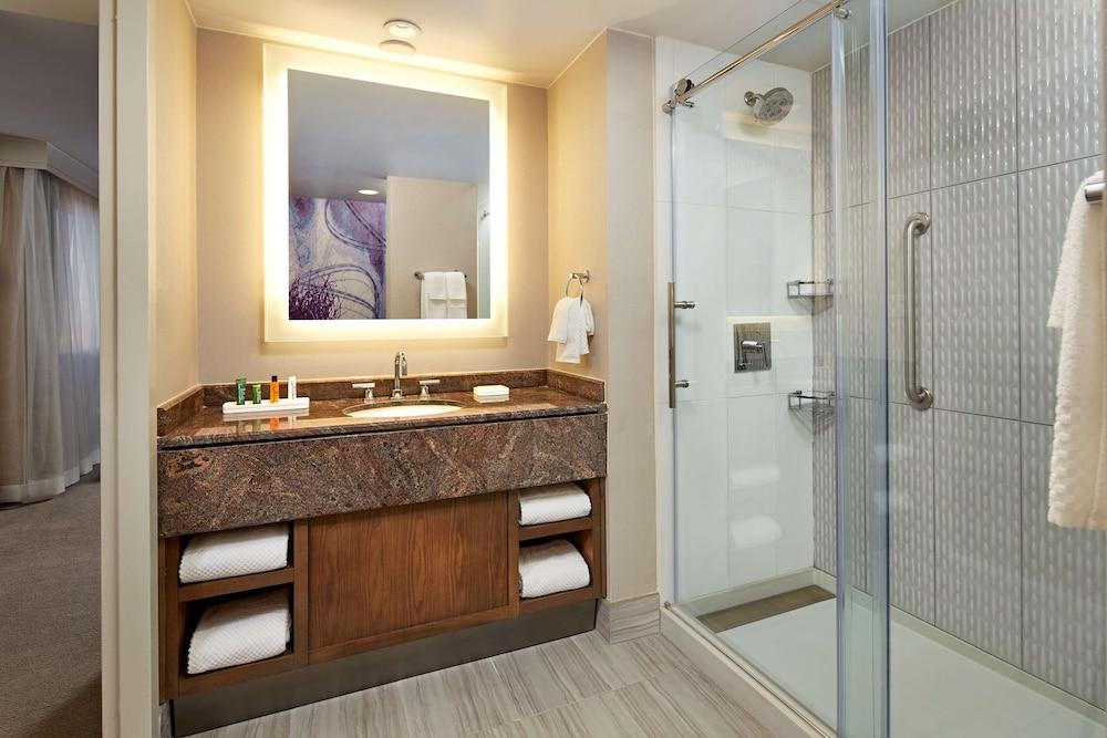 Hilton Long Beach Hotel photo 44