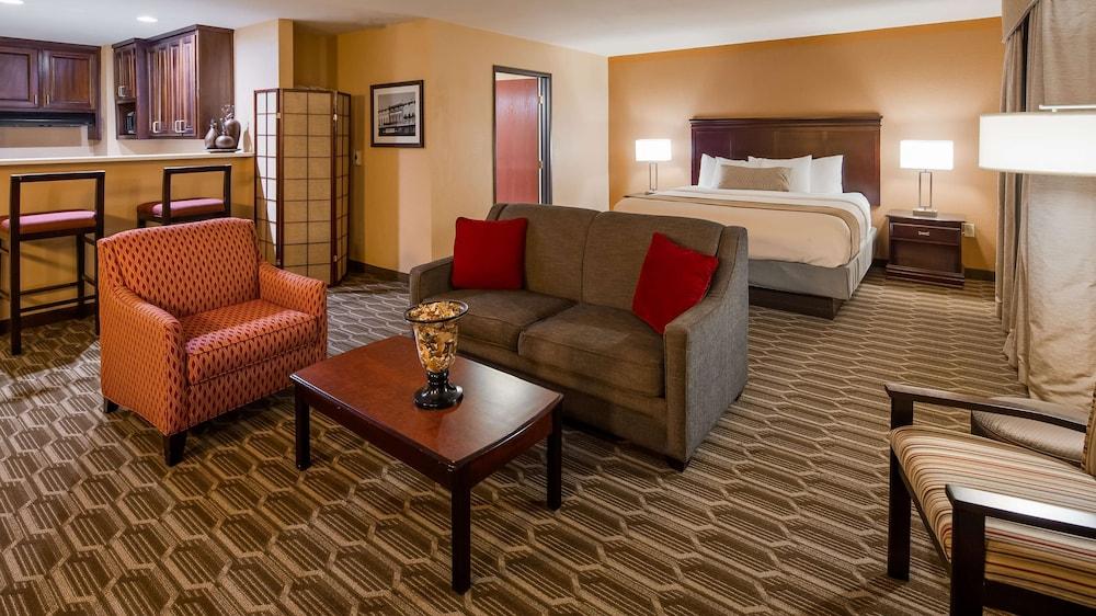 Best Western Granbury Inn & Suites photo 5