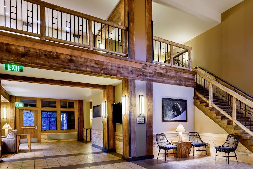 Canyon Lodge & Cabins - Inside the Park photo 18