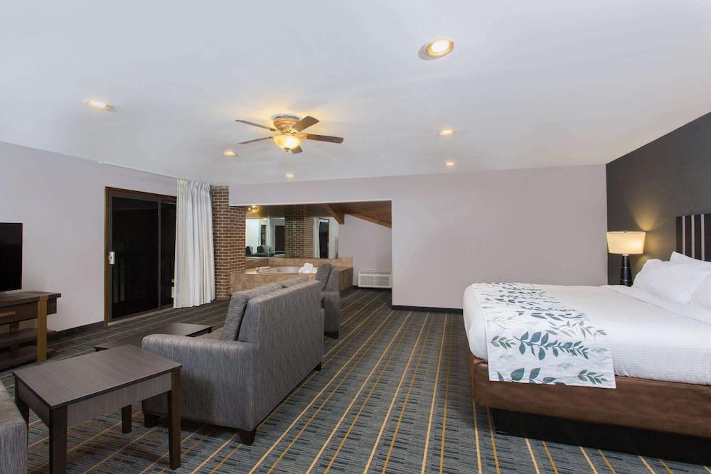Baymont by Wyndham Lancaster photo 8