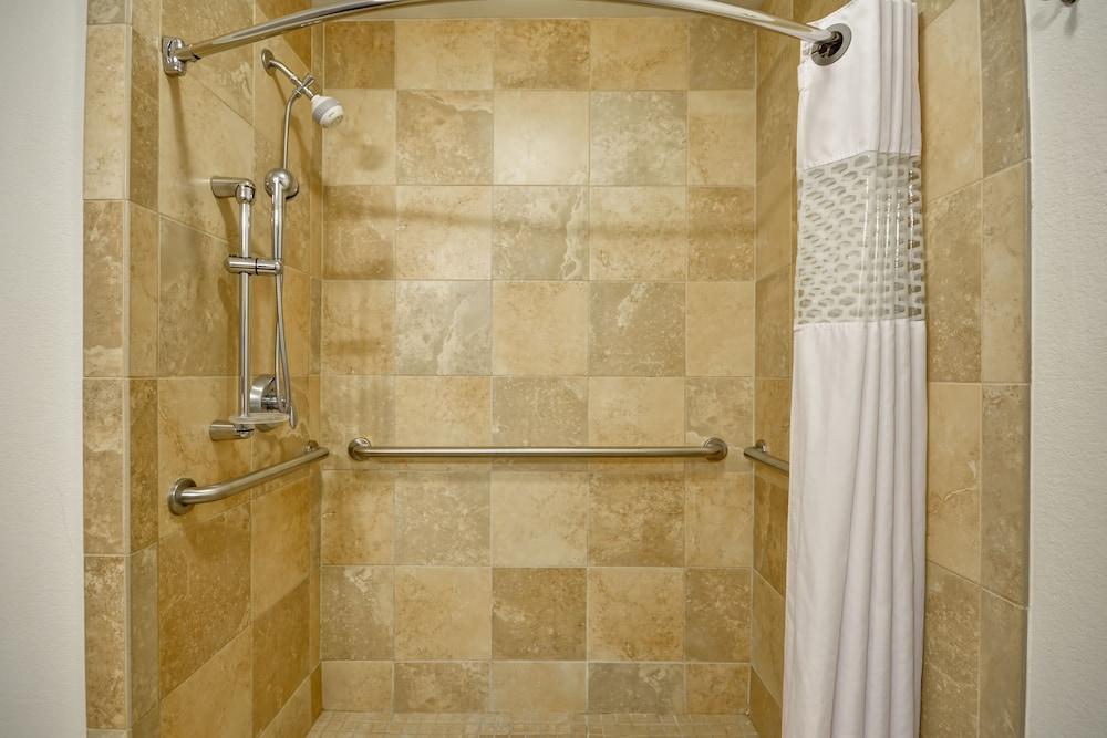 Hampton Inn Sarasota - I-75 Bee Ridge photo 18