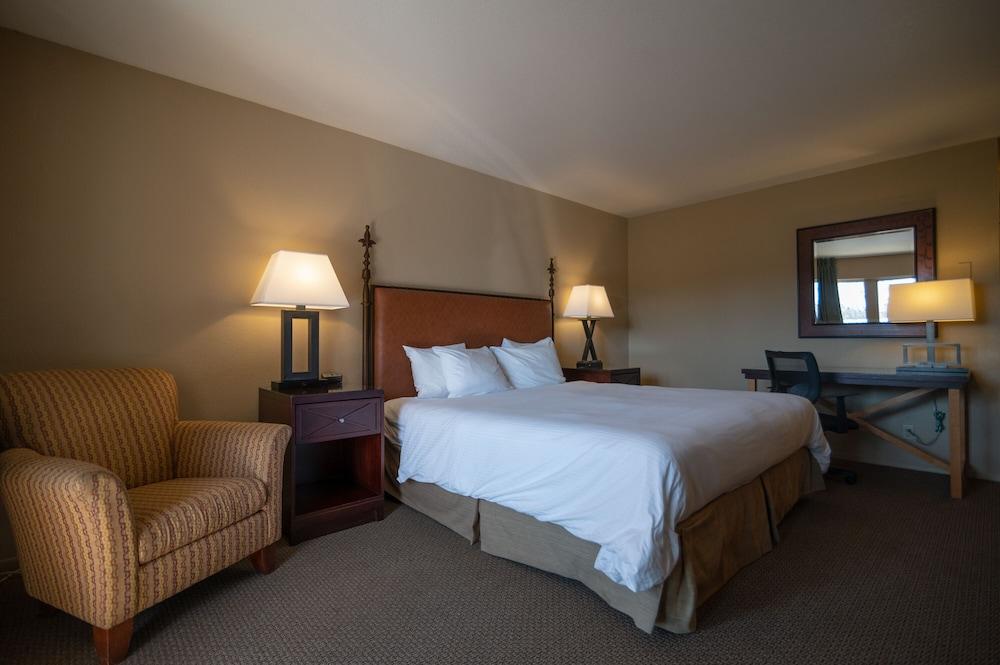 Riverside Inn photo 20