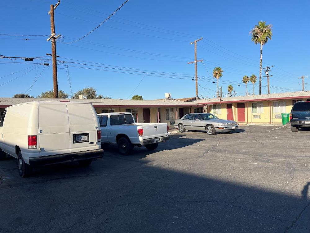Sai Park Motel photo 15