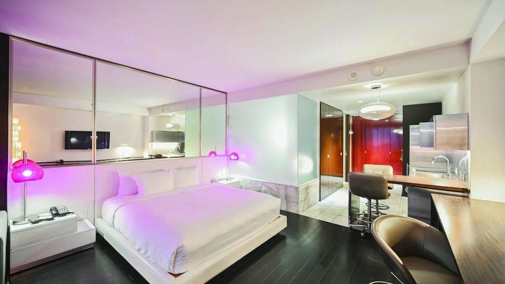 Vista Balcony Bliss Palms Place Strip Suite Hotel/Resort & Casino photo 6