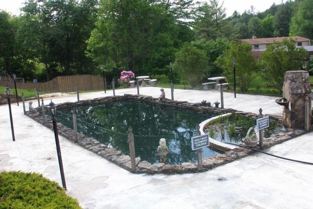 High Meadows Inn photo 20