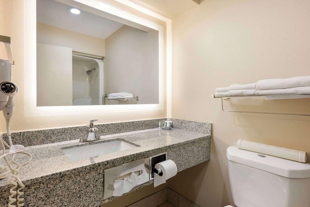 Best Western Post Inn photo 36