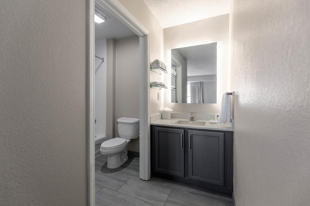Residence Inn Marriott Easton photo 28