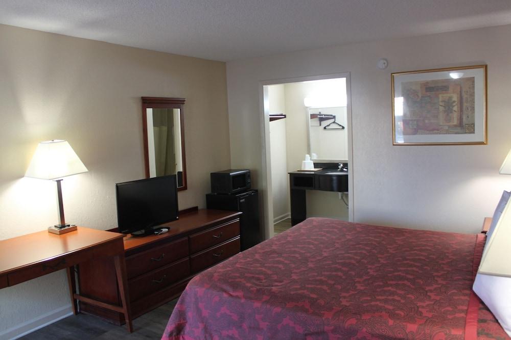 Travel Inn - Buford/Mall of Georgia photo 4