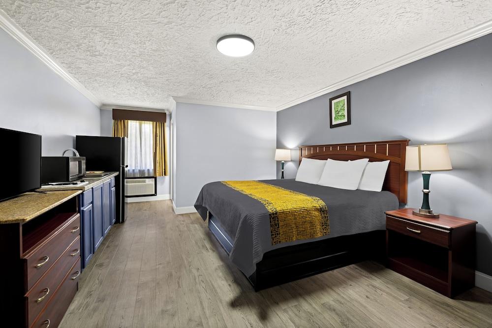 Village Haven Inn & Extended Stay photo 8