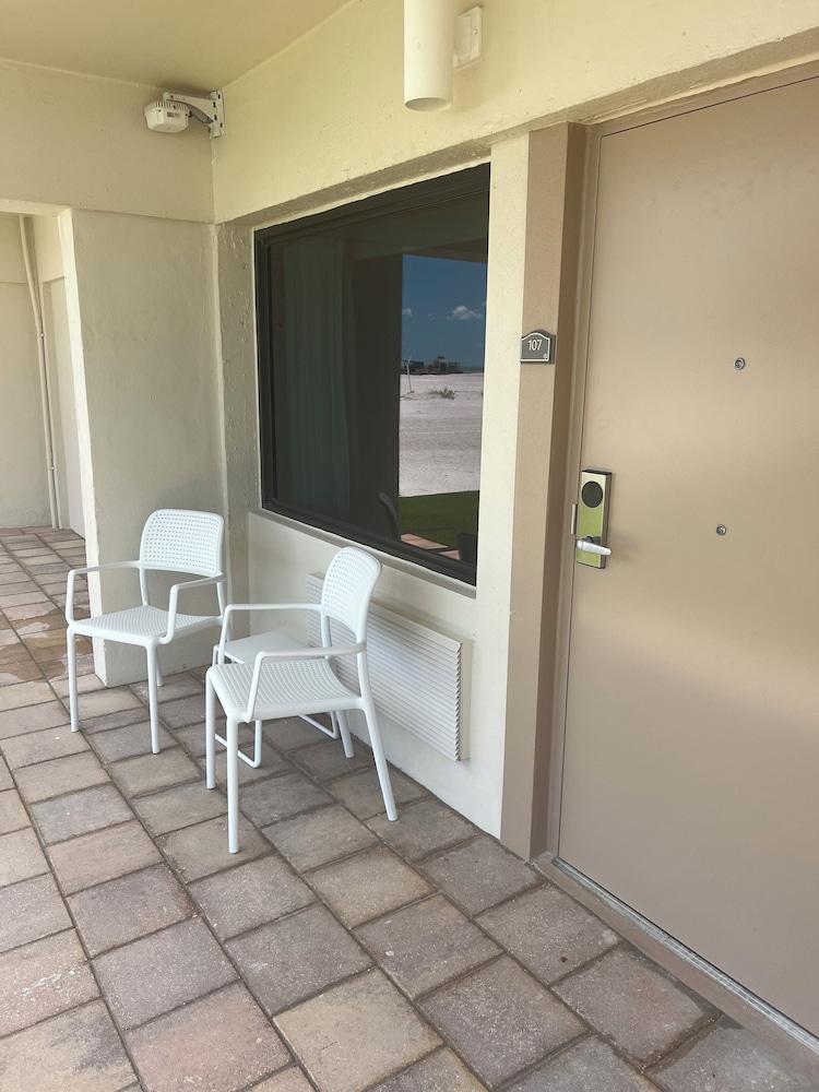 Best Western Plus Beach Resort photo 64