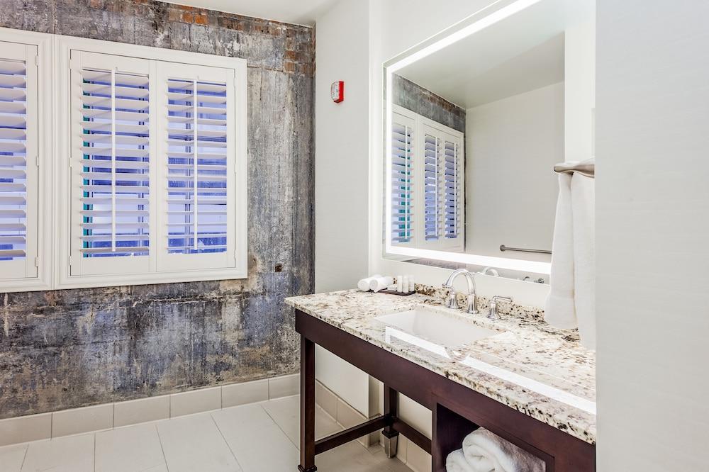 The Mercantile Hotel New Orleans photo 47