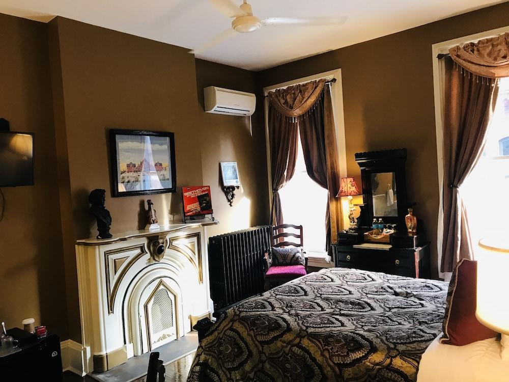 Symphony Hotel & Restaurant photo 9