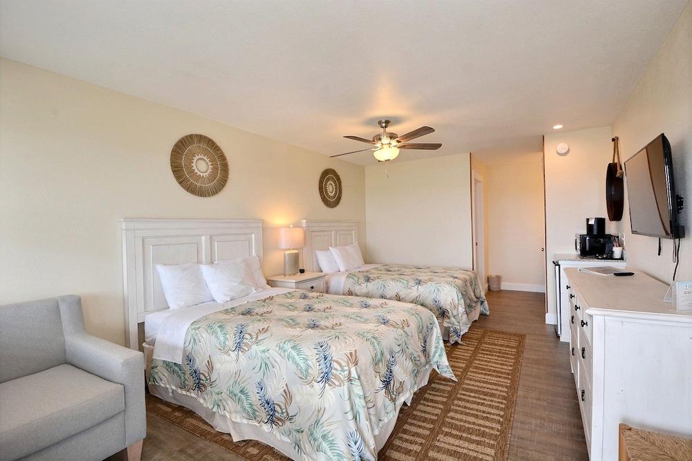 Lighthouse View Oceanfront Lodging photo 58