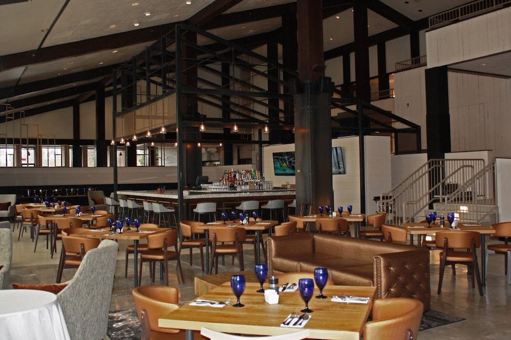 Lincolnshire Marriott Resort photo 80