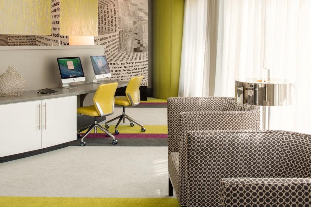 Bluebird Suites in Tysons Corner photo 22