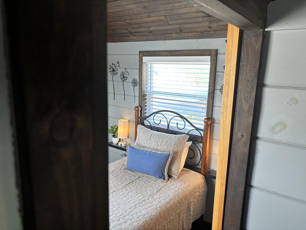 Sojourn Lodging photo 5