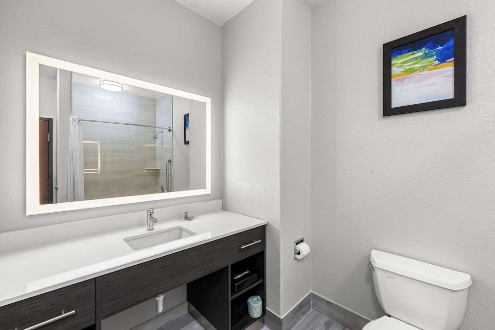 Best Western Palace Inn & Suites photo 21