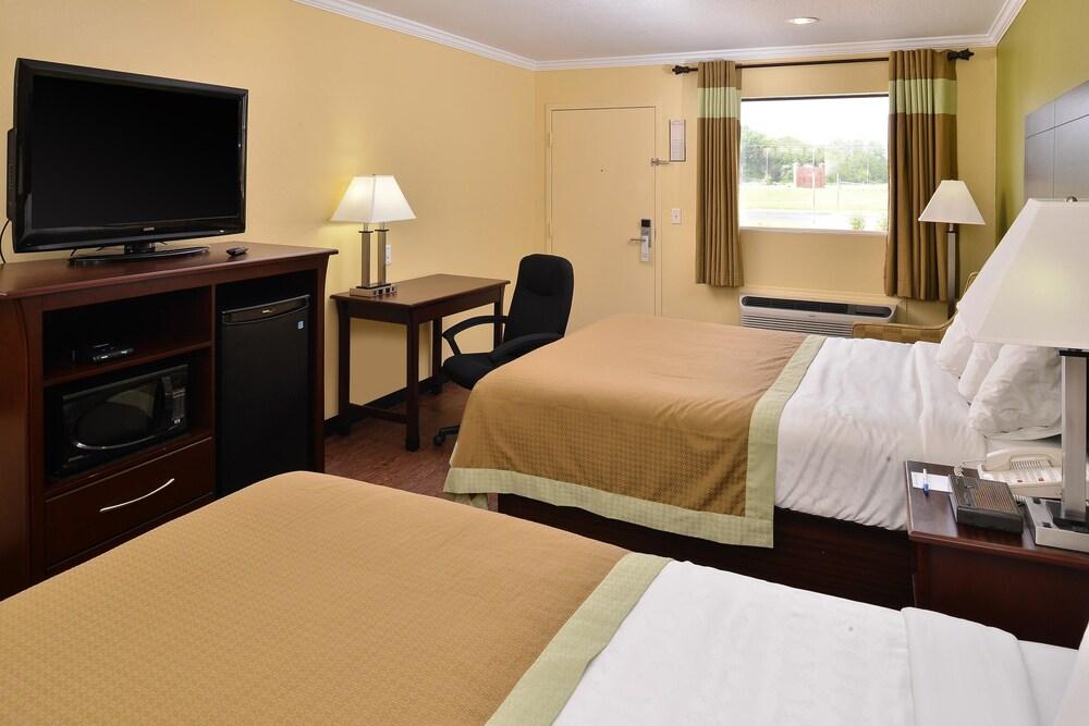 Americas Best Value Inn Winona photo 9