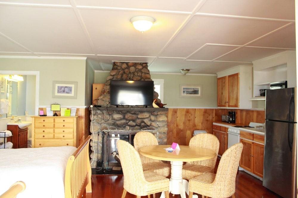 Sea Shell Motel photo 58