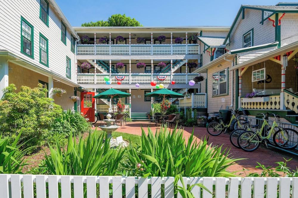 Pequot Hotel photo 64