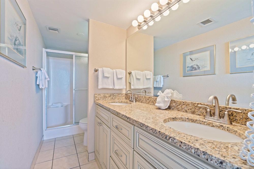 The Caravelle Resort photo 75