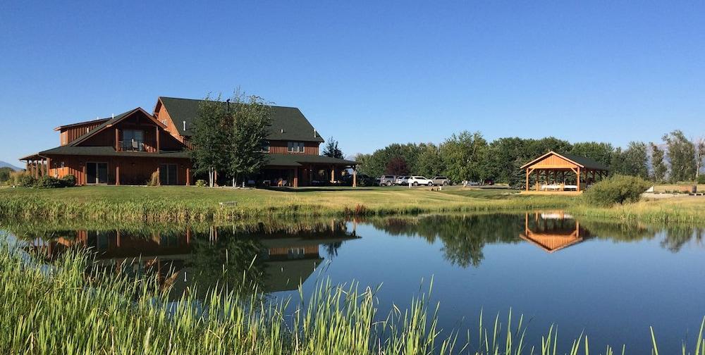 Gallatin River Lodge photo 10