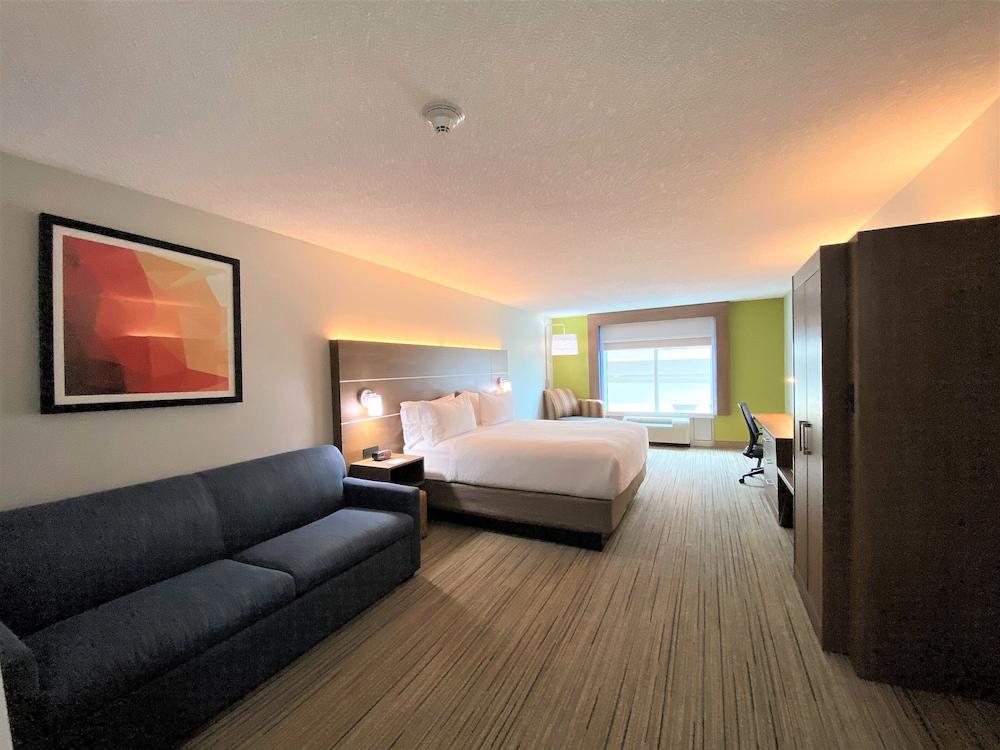 Holiday Inn Express & Suites Somerset Central by IHG photo 7