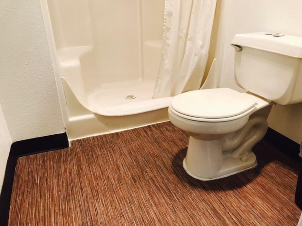 Kings Row Inn photo 4
