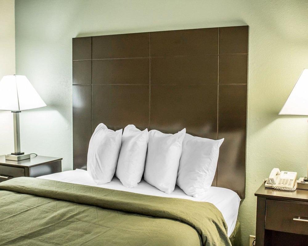 Quality Inn photo 31