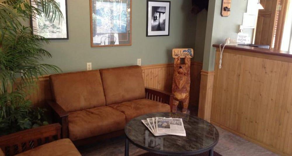 Whispering Pines photo 21