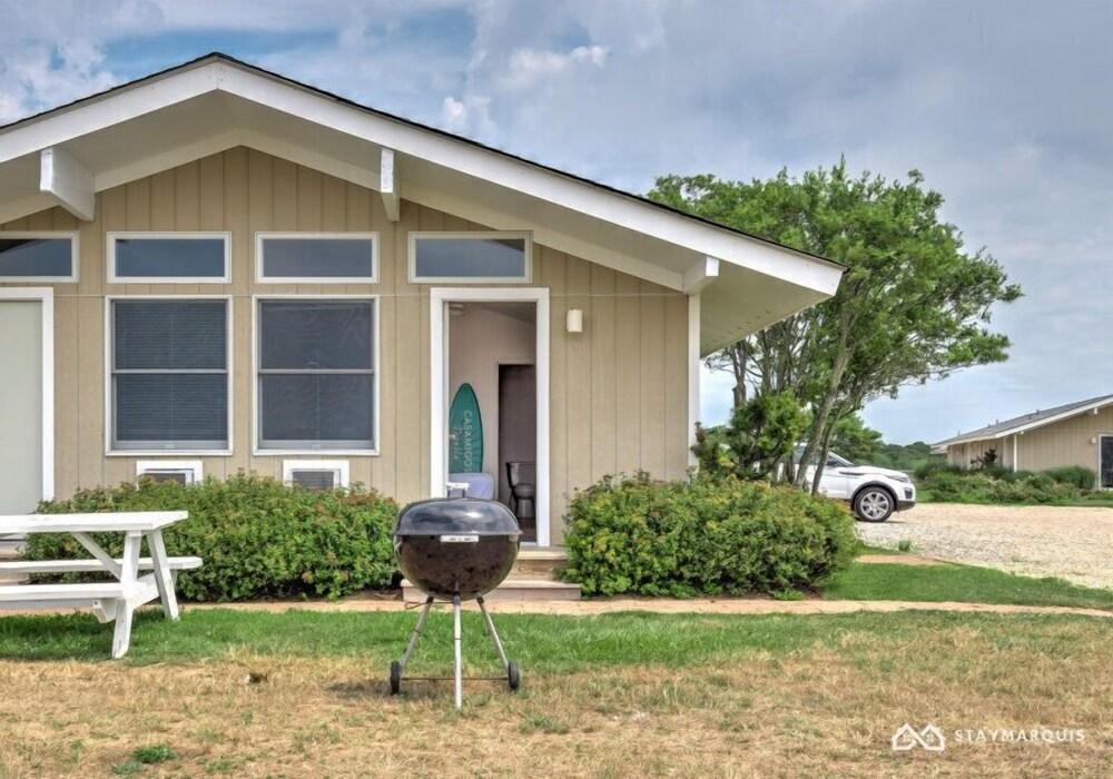 435 East Lake photo 22