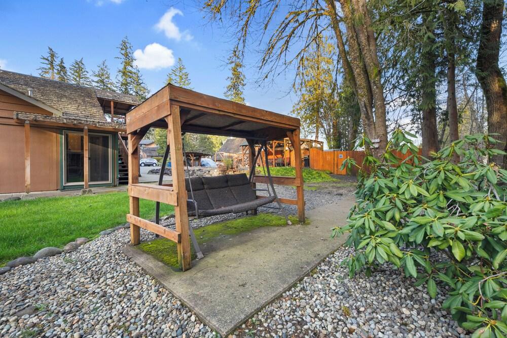 Robinhood Village Resort photo 84
