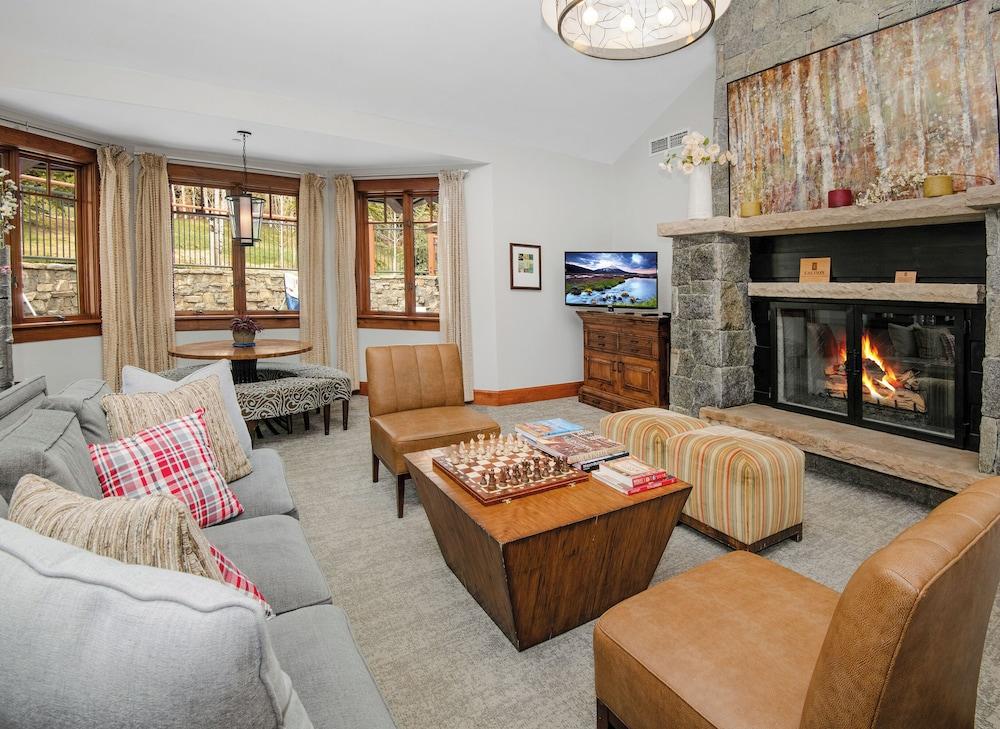 Hummingbird by Elevation Accommodations photo 30