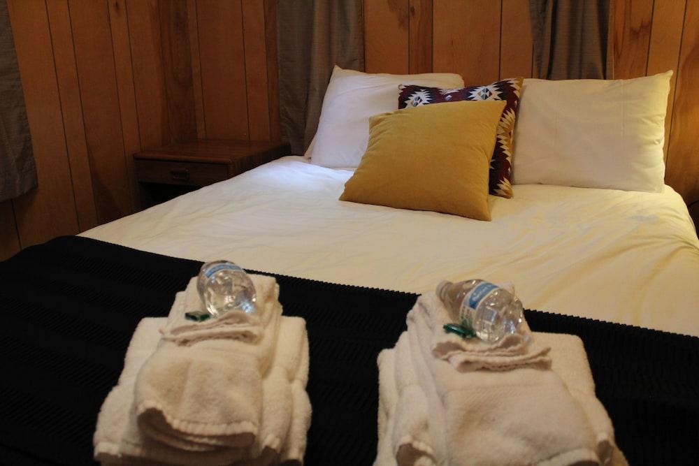 Forest Hill Lodge & Cabins photo 31