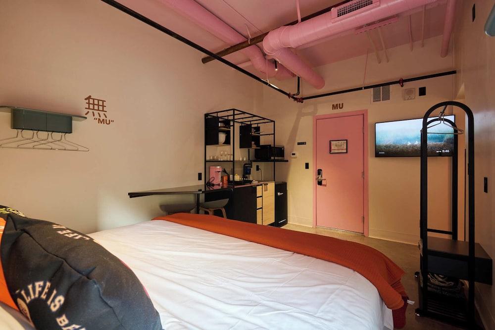 BIG LITTLE HOTEL photo 12