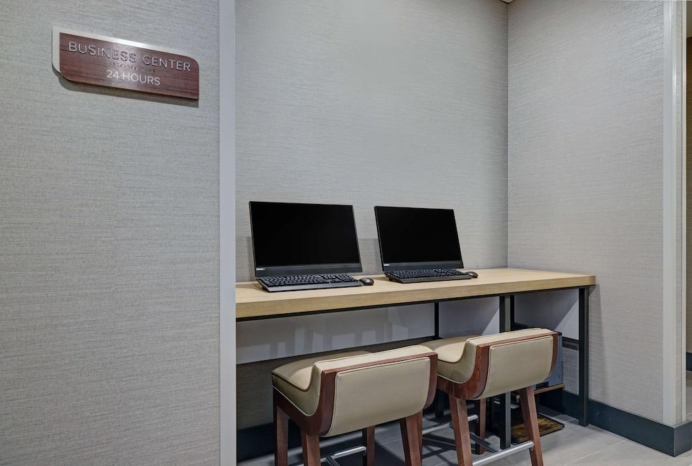 Hilton Garden Inn Manassas photo 44