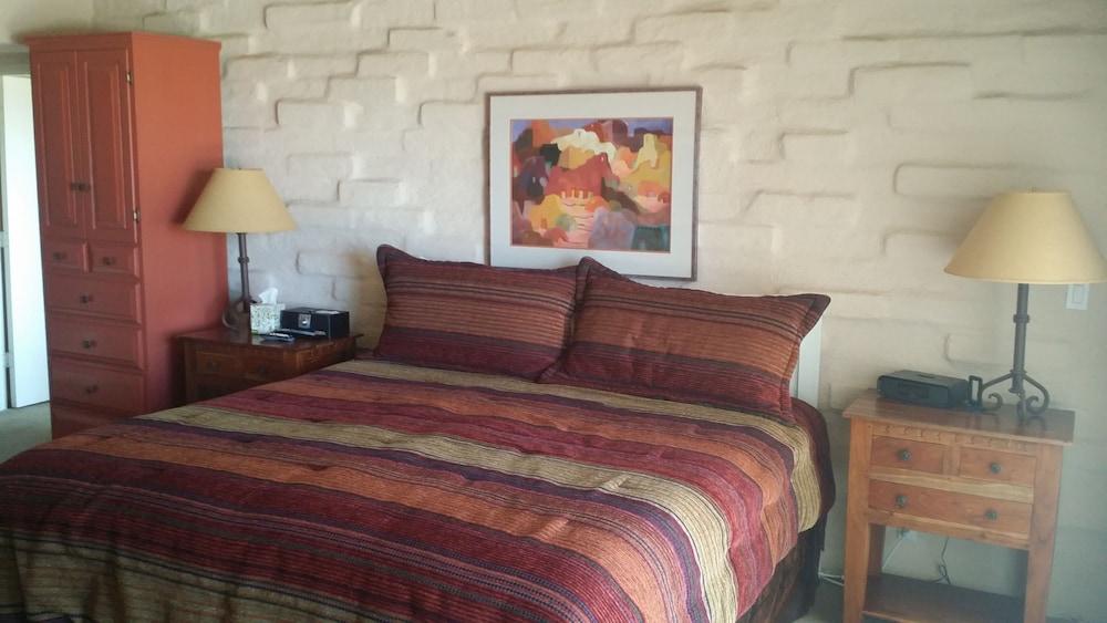 Mission Hill Casitas photo 82