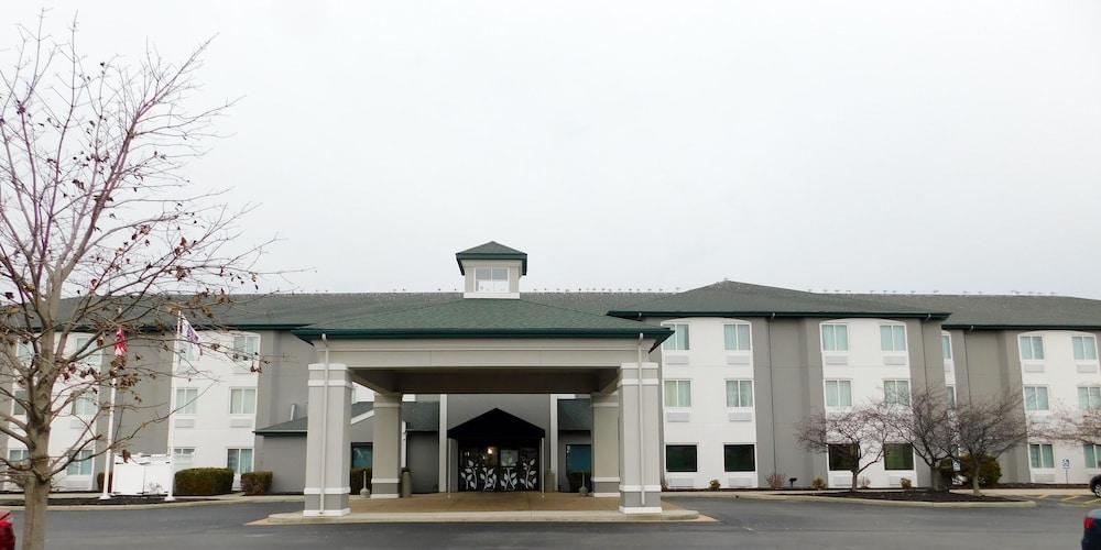 Sleep Inn & Suites Oregon - Toledo photo 53