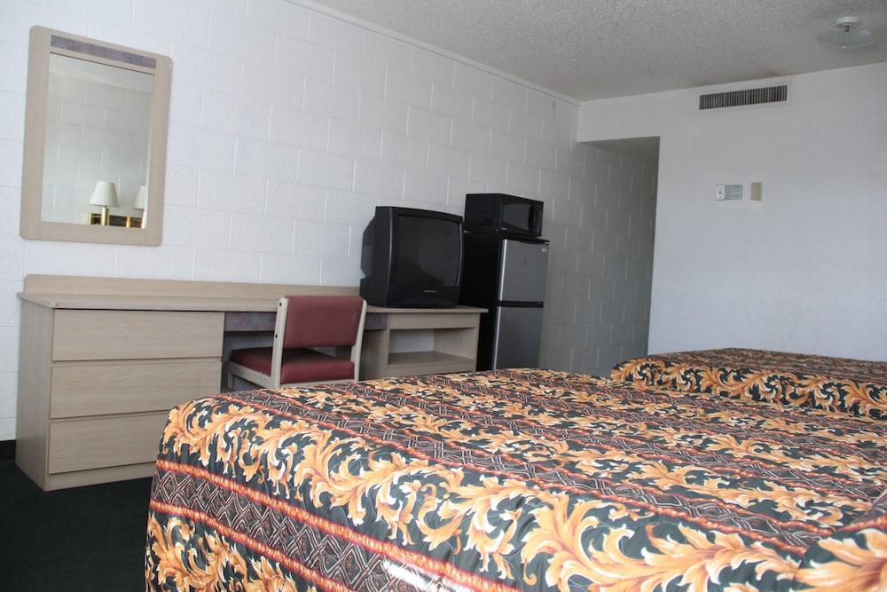 SuperLodge Motel photo 46