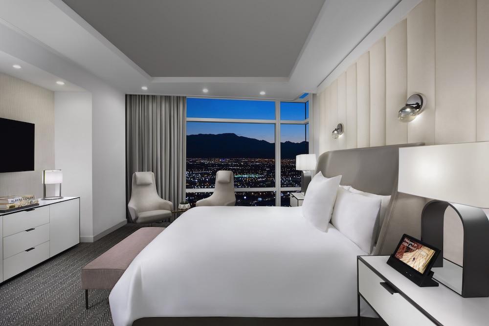 ARIA Sky Suites photo 9